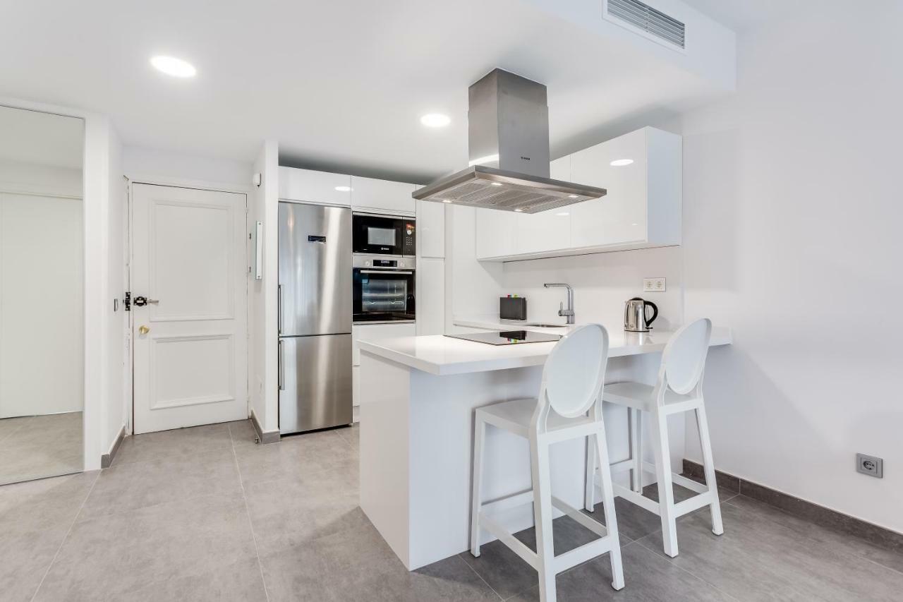 By Riva - Designer 1 Bedroom In The Centre Of Apartamento Marbella
